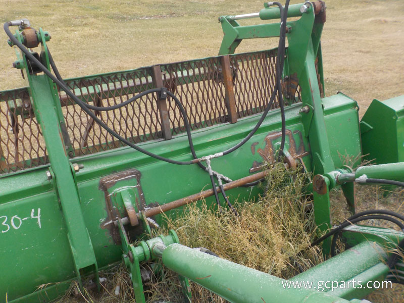 741 LOADER 8FT W/ GRAPPLE